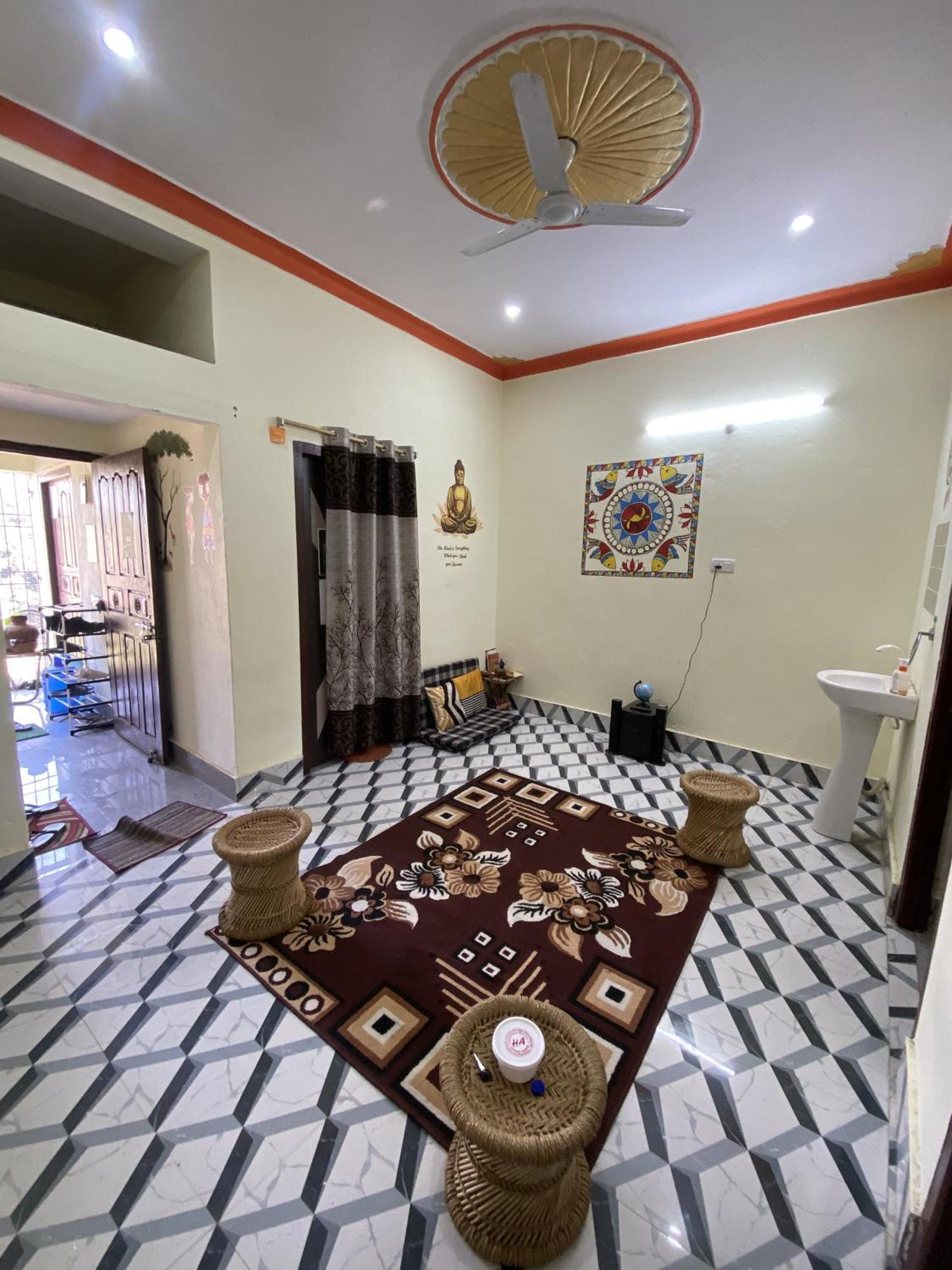 Nikunj Dorme Hostel Rajgir Ngoại thất bức ảnh